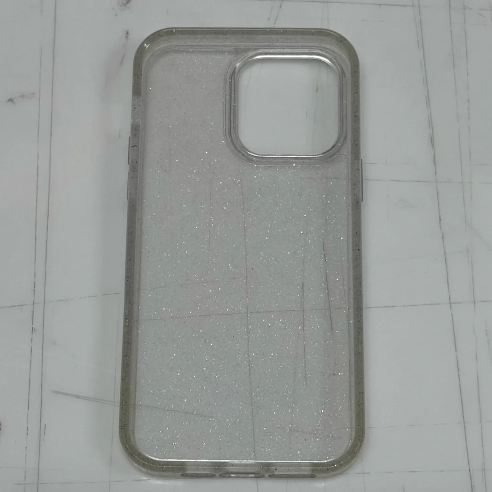 OtterBox clear symmetry